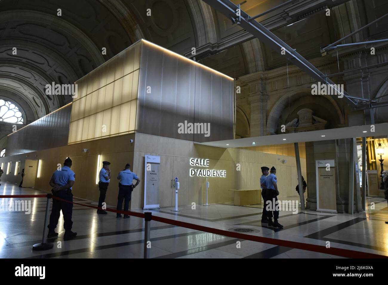 Le procès des attentats de Paris du 13 novembre - Bataclan se poursuit au palais de justice de Paris, en France, le 02 mai 2022. Photo de Patrice Pierrot/ABACApRESS.COM Banque D'Images