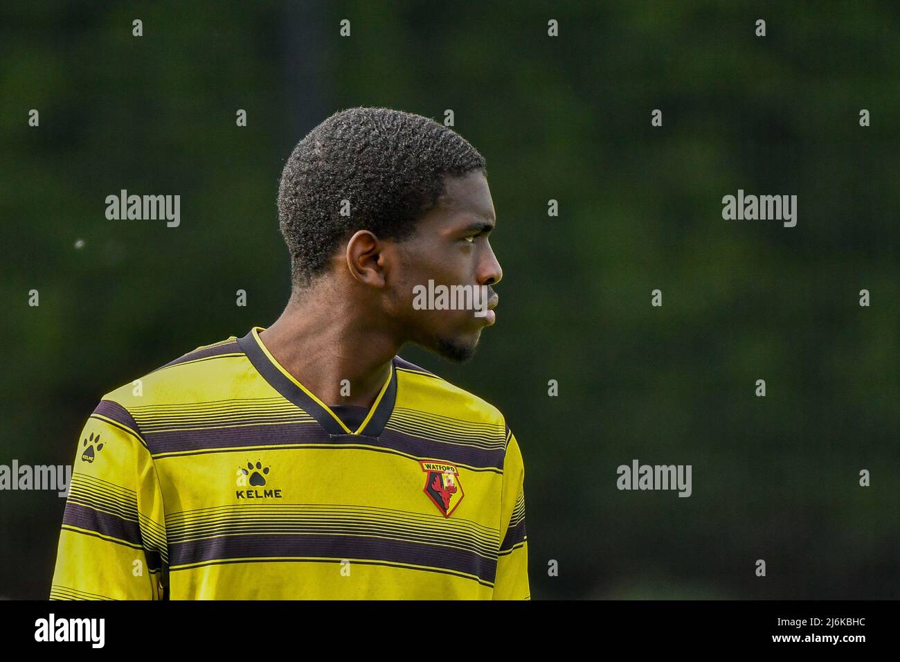 Swansea, pays de Galles. 30 avril 2022. Michael Adu-Poku de Watford moins de 18s ans pendant le jeu de la Ligue de développement professionnel entre Swansea City moins de 18 ans et Watford moins de 18 ans à la Swansea City Academy à Swansea, pays de Galles, Royaume-Uni le 30 avril 2022. Crédit : Duncan Thomas/Majestic Media. Banque D'Images