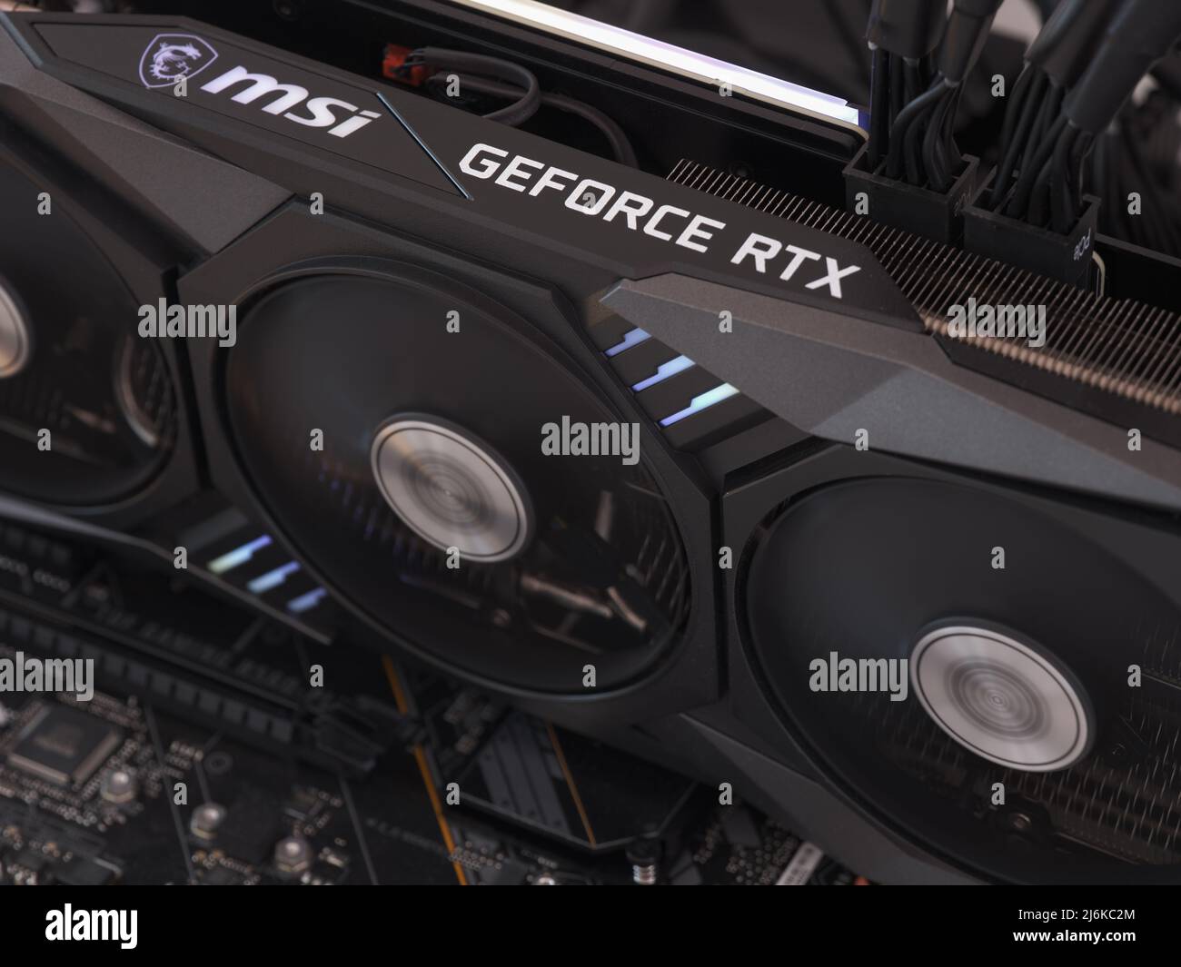 Tambov, Fédération de Russie - 02 mai 2022 carte graphique MSI Nvidia GeForce RTX 3070 Ti pour plate-forme de jeu ou d'exploitation minière. Gros plan. Banque D'Images