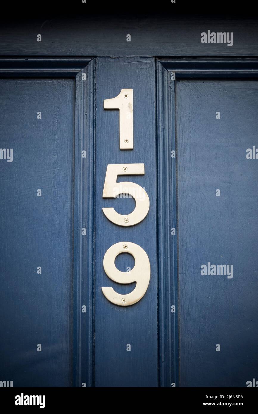 Numéro un cent cinquante neuf sur la porte Banque D'Images