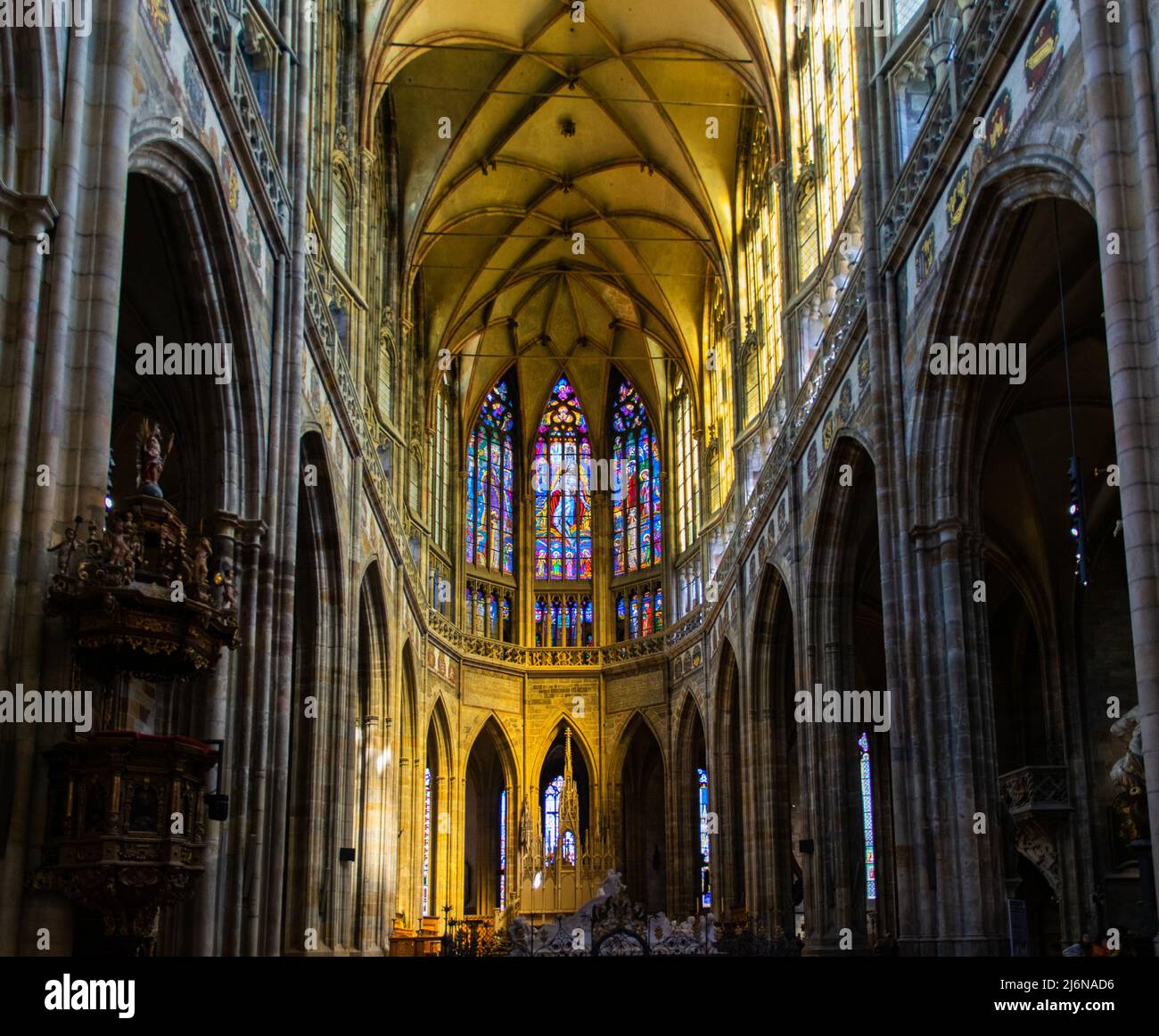 Intérieur de la cathédrale Saint-Vitus, Prague Banque D'Images