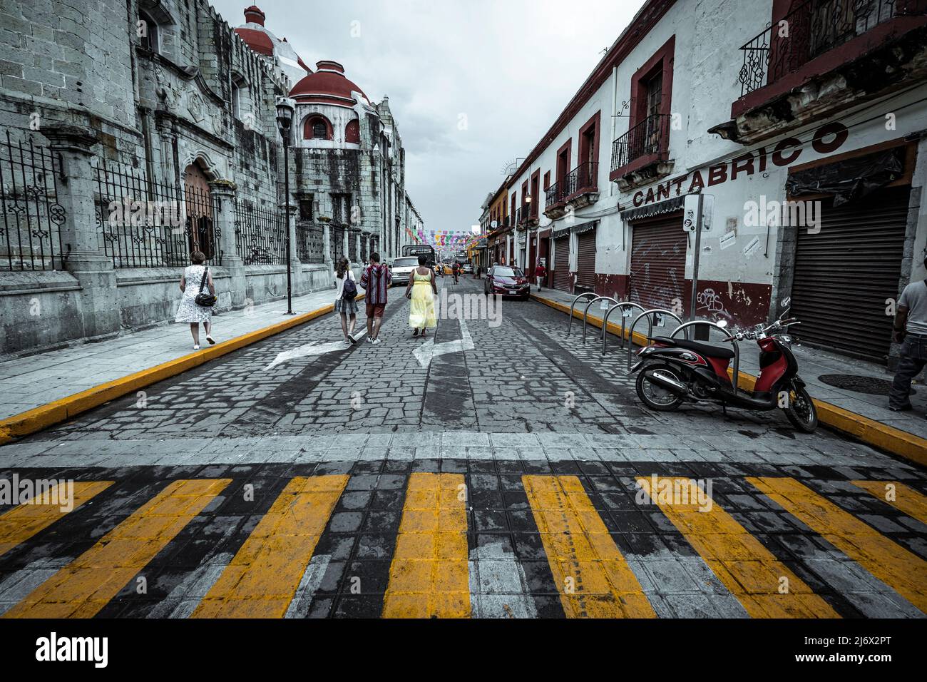 Vue sur les rues du centre-ville d'Oaxaca, au mexique Banque D'Images