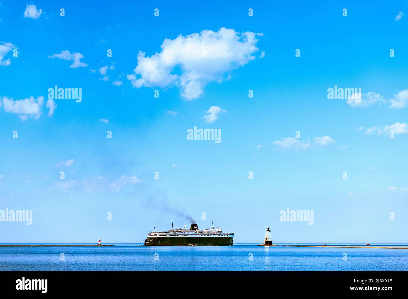 Lac Michigan SS Badger de Carferry, de Ludington à Manitowac. Ludington, Michigan, États-Unis le S.S. Badger est le dernier navire à vapeur de passagers au charbon Banque D'Images