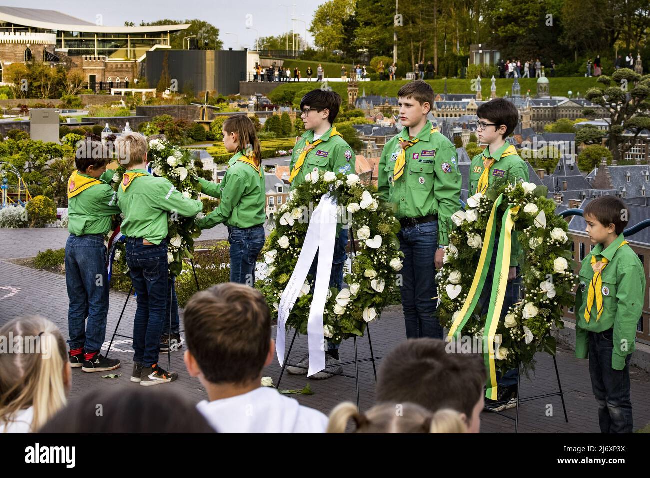2022-05-04 20:16:22 LA HAYE - le souvenir national des enfants à Madurodam. ANP RAMON VAN FLYMEN pays-bas sortie - belgique sortie Banque D'Images