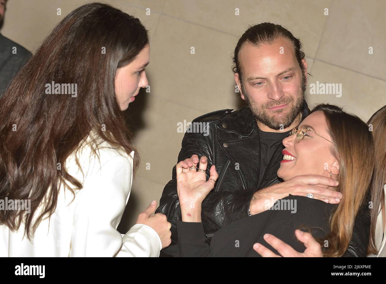 Alessandro Borghi et sa petite amie Irene Forti assistent à la première du film "Settembre" au Space Moderno Cinema le 03 mai 2022 à Rome, Italie. Banque D'Images