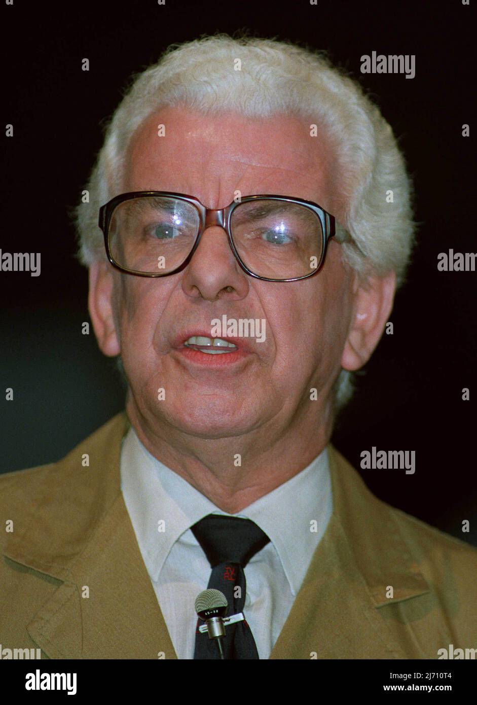 BARRY CRYER, 1991 Banque D'Images