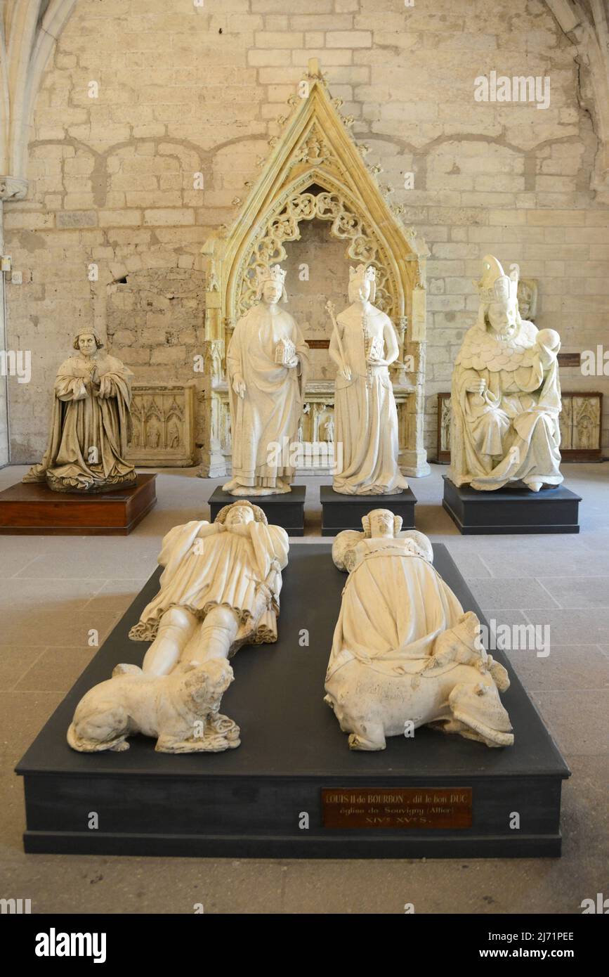 France. Vaucluse (84). Avignon. Palais des papes. La salle de sculpture fait partie du musée sur l'histoire des papes d'Avignon. Banque D'Images