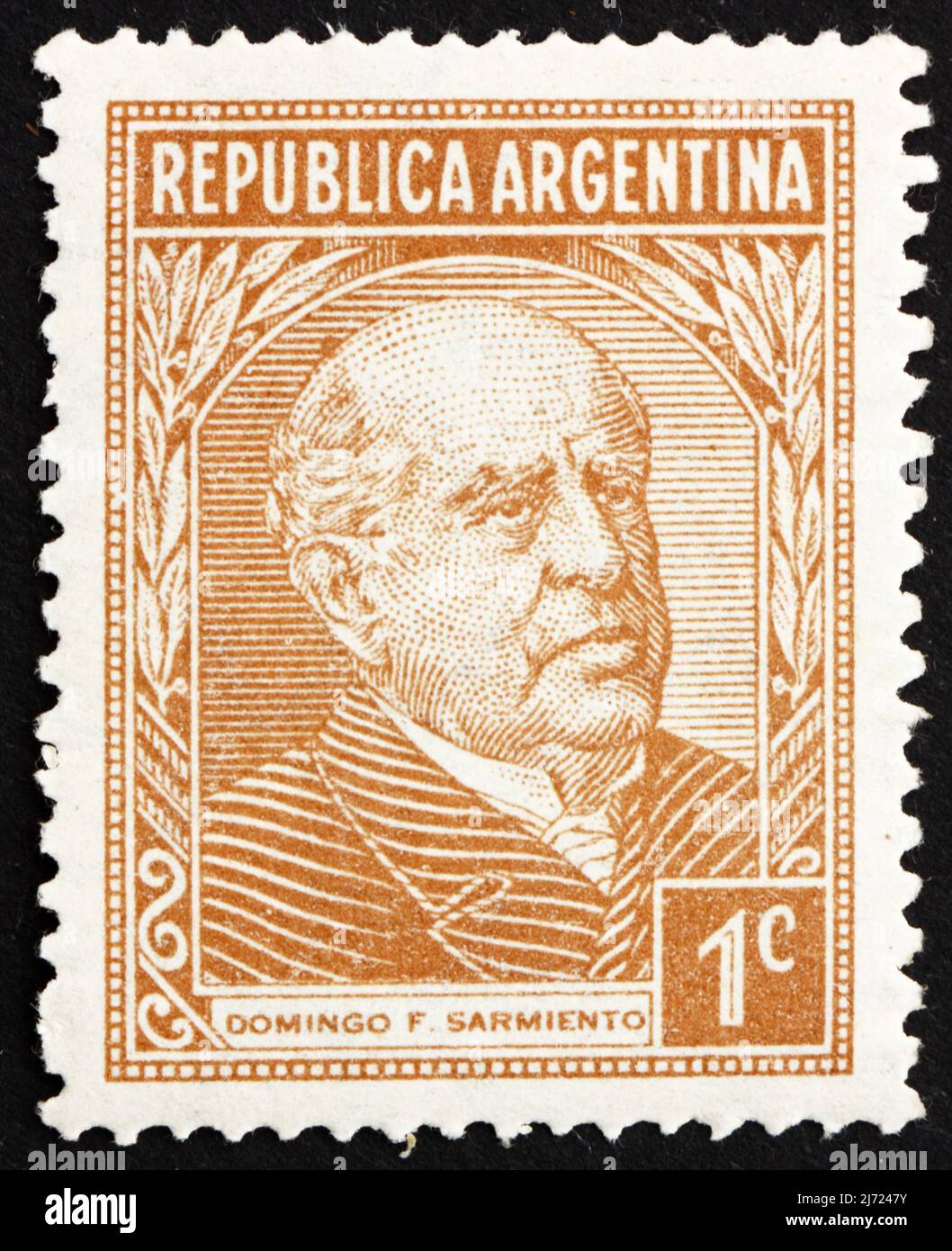 ARGENTINE - VERS 1935: Un timbre imprimé en Argentine montre Domingo  Faustino Sarmiento, 7th Président de l'Argentine, 1868 - 1874, vers 1935  Photo Stock - Alamy