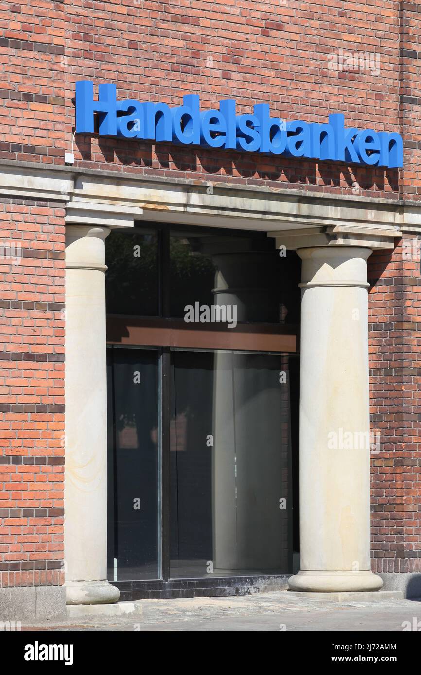 Odense, Danemark - 13 août 2020 : agence Handelsbanken. Handelsbanken est une banque suédoise qui fournit des services bancaires universels Banque D'Images