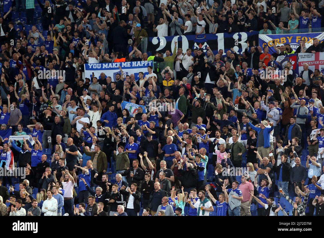 ROME, ITALIE - 05.05.2022: Leicester supporters les stands attendent le match de demi-finale de l'UEFA Europa Conference League Roma / Leicester City au stade olympique de Rome. Banque D'Images