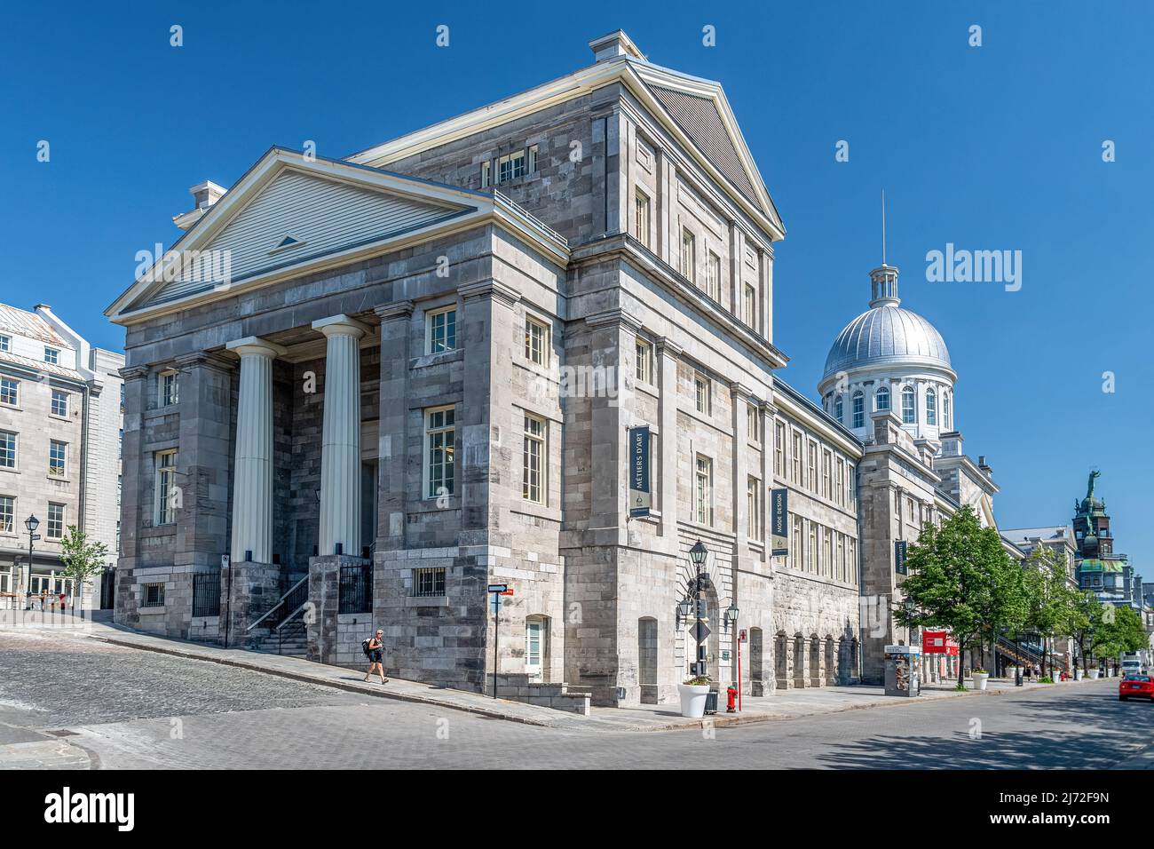 Marché Bonsecours. Caractéristique architecturale d'un ancien bâtiment dans la ville canadienne. Le Vieux-Montréal est un site classé au patrimoine mondial de l'UNESCO et un grand site touristique Banque D'Images