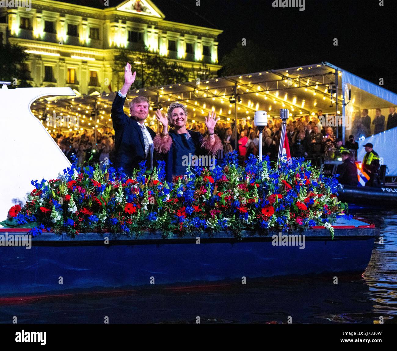 Amsterdam, pays-Bas. 5th mai 2022. Le roi Willem-Alexander et la reine Maxima assistent au concert annuel pour célébrer la Journée de la libération 2022 à Amsterdam. (Photo de DPPA/Sipa USA) crédit: SIPA US/Alay Live News Banque D'Images