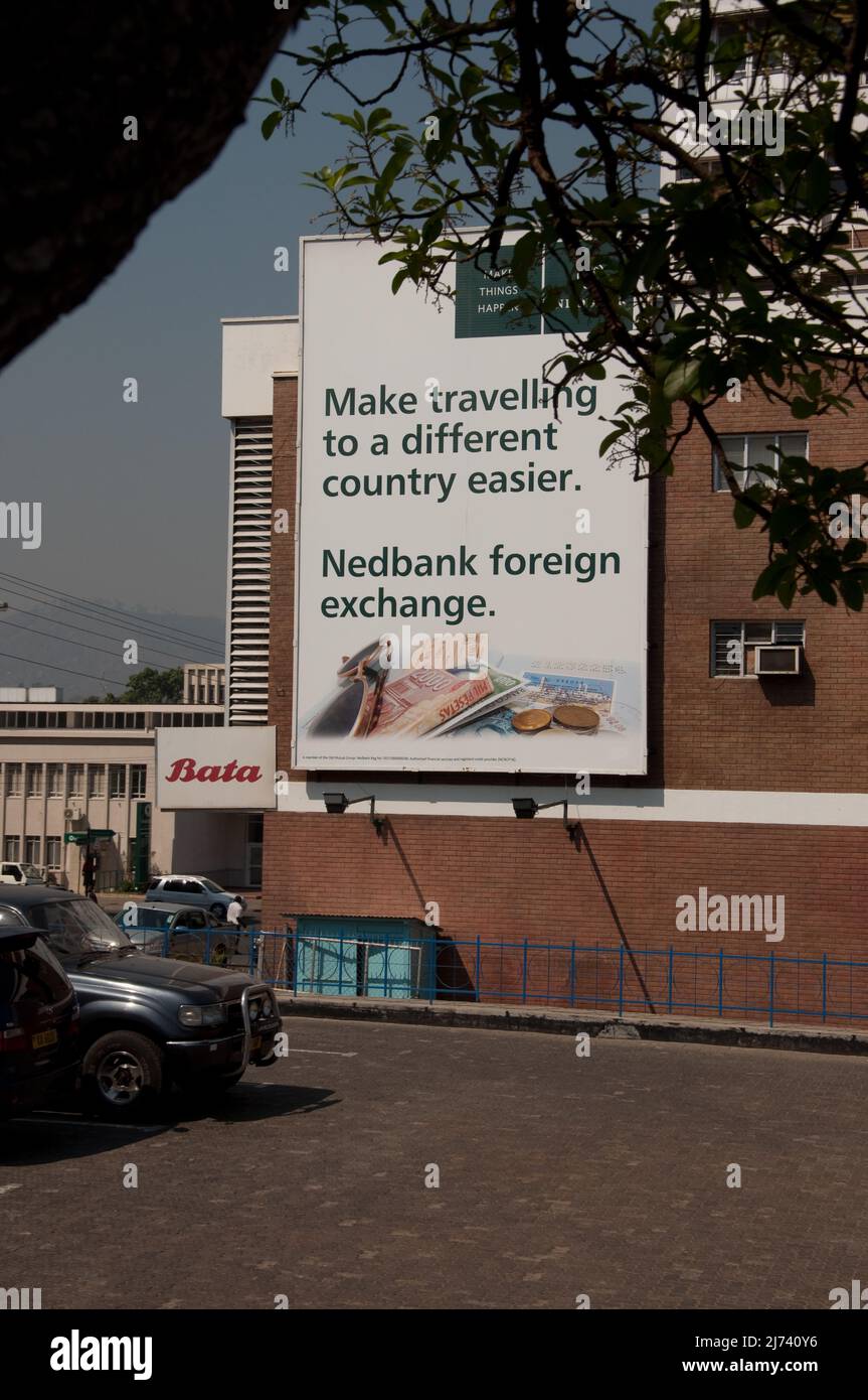 Publicité pour le change à NedBank, Blantyre, Malawi, Afrique Banque D'Images