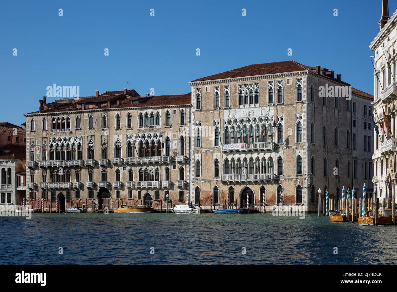 Italie Venetig Canal Grande -tif Liens Palazzo Giustininian rechts ca´ Foscari beide spätgotisch 15 JH Banque D'Images