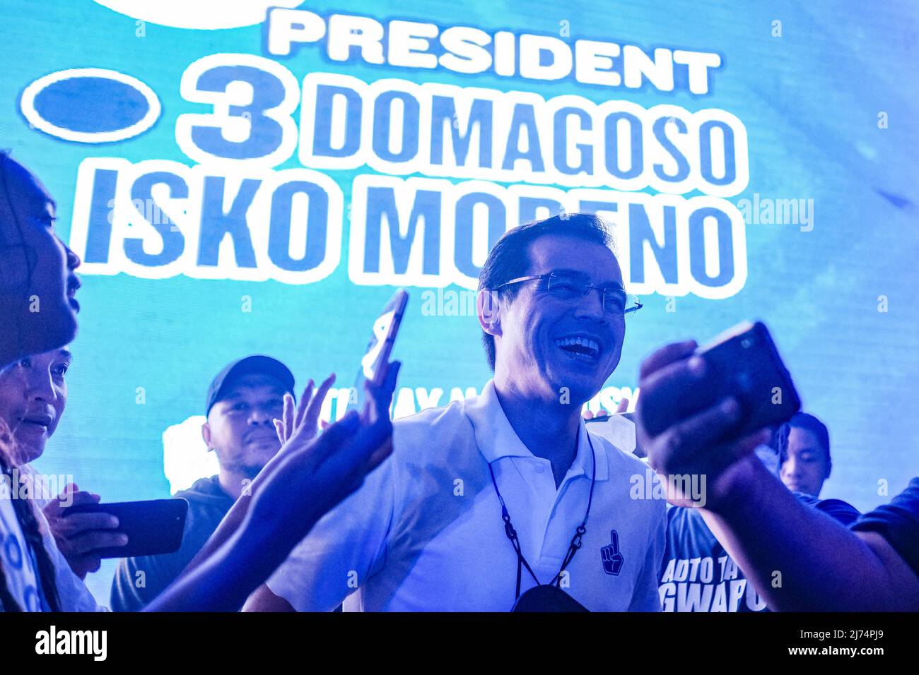 4 mai 2022, Singapour, Singapour, Singapour: Le maire de Manille ISKO MORENO DOMAGOSO sur scène lors de son rallye de campagne à Cebu City, Philippines, le 4 mai 2022. (Image de crédit : © Maverick ASIO/ZUMA Press Wire) Banque D'Images