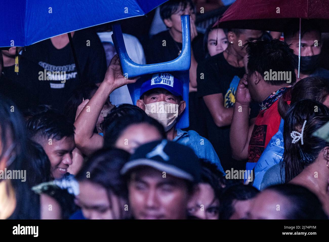 4 mai 2022, Singapour, Singapour, Singapour: Les partisans du maire de Manille ISKO MORENO DOMAGOSO se réunissent lors d'un rassemblement de campagne à Cebu City, le 4 mai 2022. (Image de crédit : © Maverick ASIO/ZUMA Press Wire) Banque D'Images