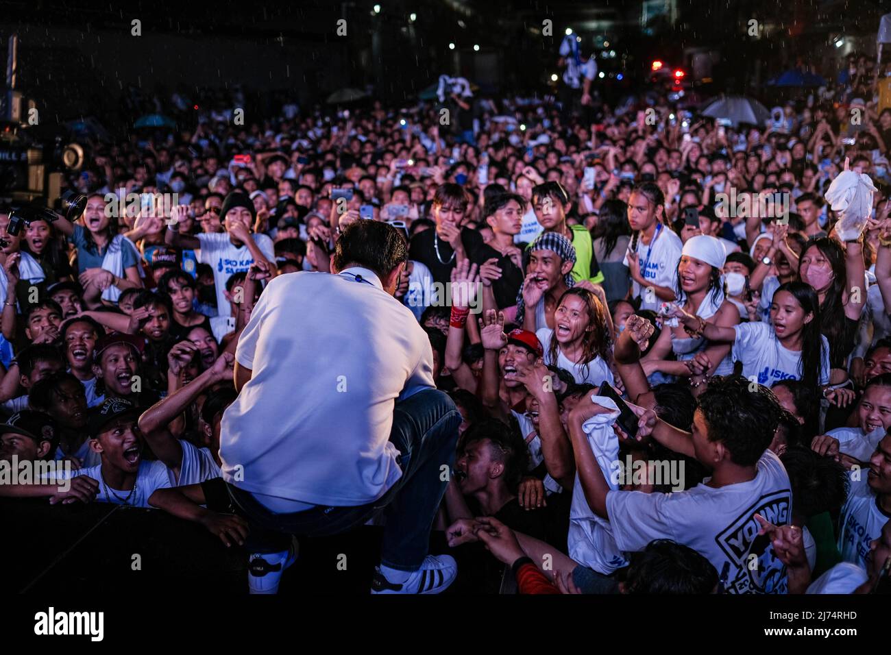 4 mai 2022, Singapour, Singapour, Singapour: Le maire de Manille, ISKO MORENO DOMAGOSO, prononce un discours lors de son rassemblement de campagne à Cebu City, Philippines, le 4 mai 2022. (Image de crédit : © Maverick ASIO/ZUMA Press Wire) Banque D'Images