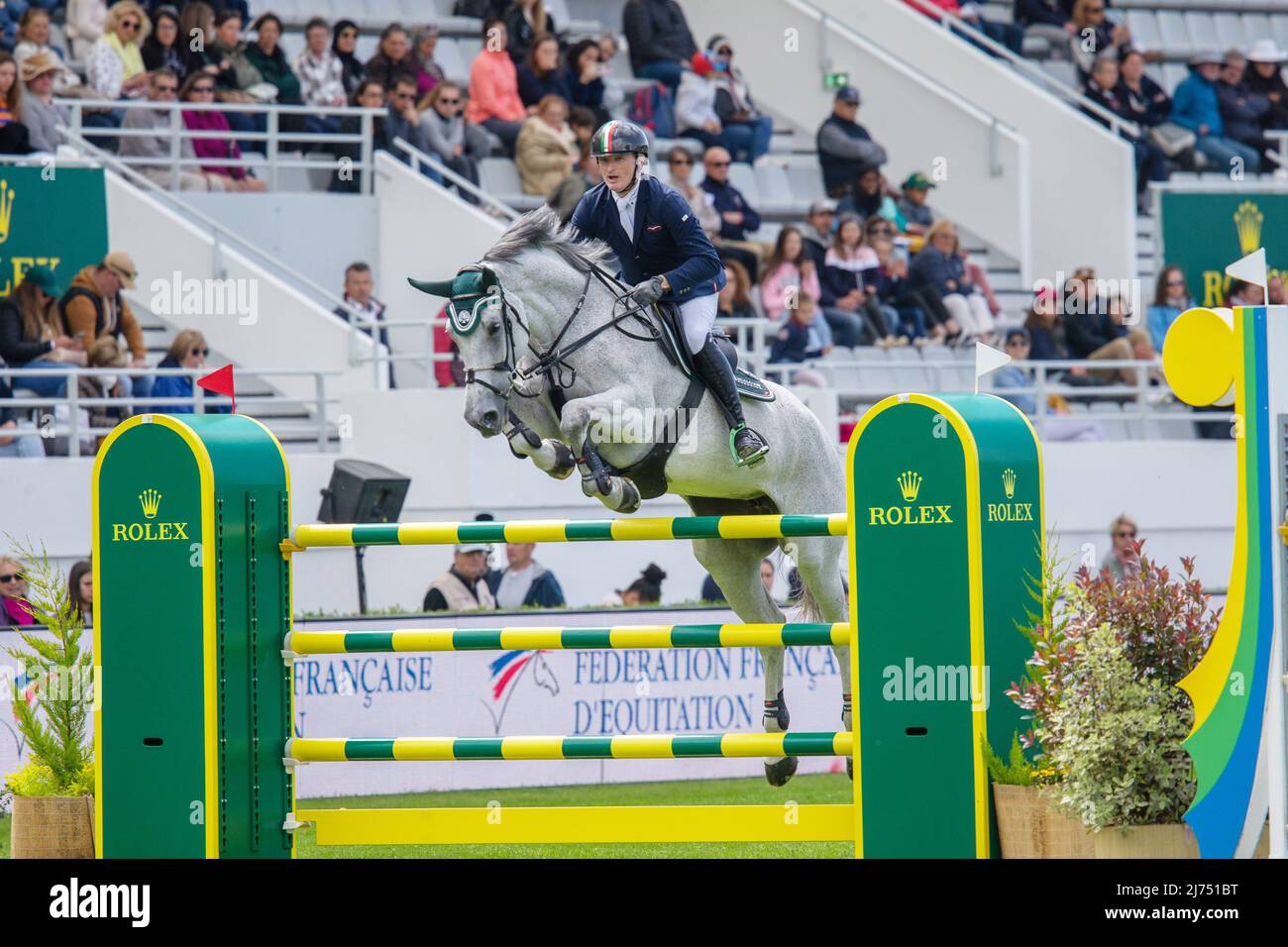 Fabio Brotto (ITA) à cheval Vanita' Delle Roane, Prix FFE CSIO5 pendant le Jumping International de la Baule 2022, épreuve équestre le 5 mai 2022 à la Baule, France - photo: Damien Kilani/DPPI/LiveMedia Banque D'Images