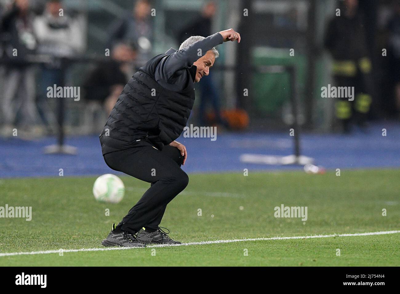 José Mourinho lors d'un match de football au Stadio Olimpico, Roma / Leicester City le 5 mai 2022 à Rome, Italie. (Photo par AllShotLive/Sipa USA) Banque D'Images