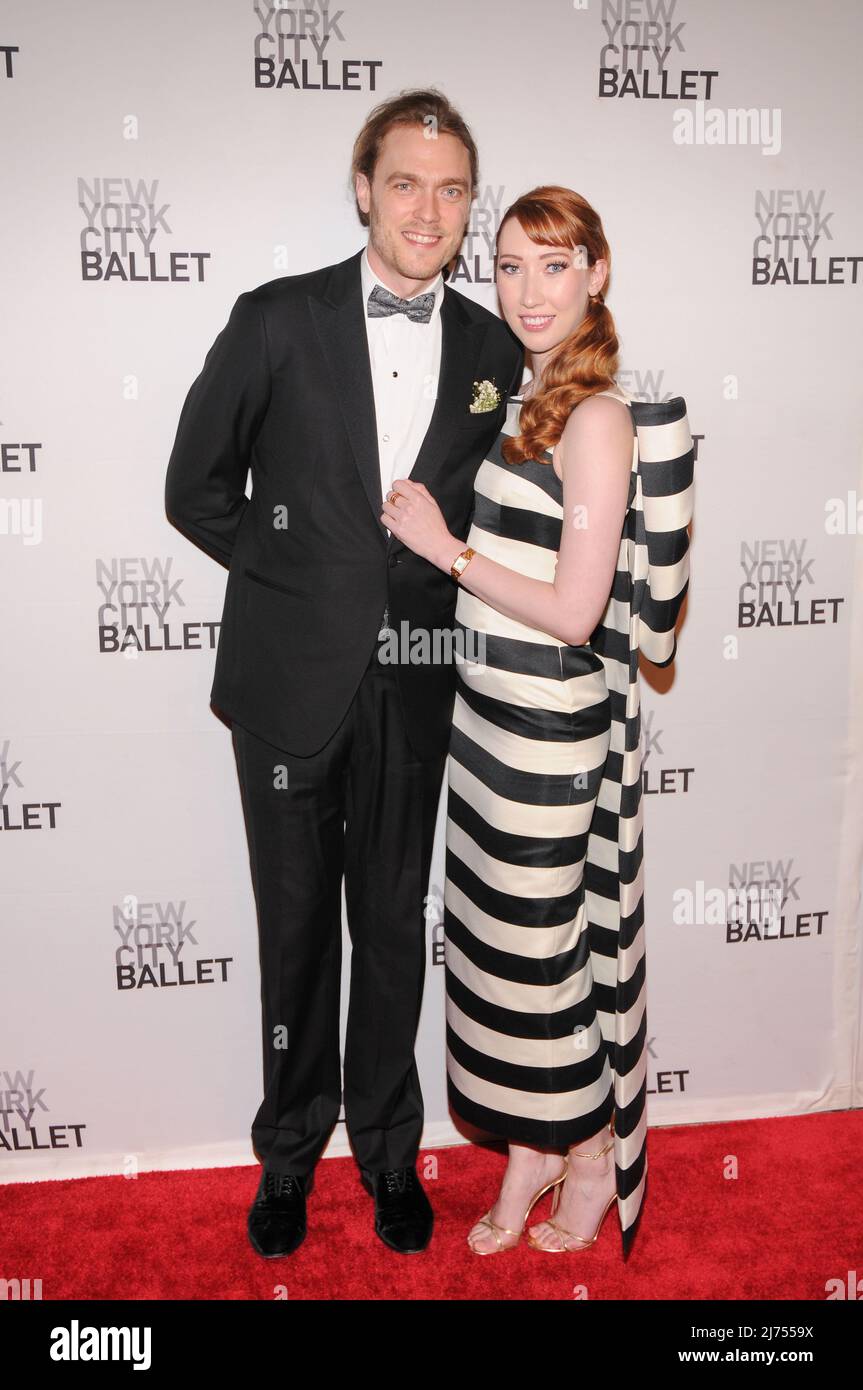 Douglas Graham Moore Jr. Et CJ Fitzgerald assistent au gala du printemps 2022 du New York City Ballet au Lincoln Center de New York. Banque D'Images