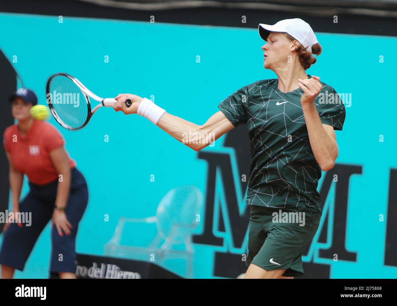 Jannik sinner d'Italie pendant le tournoi de tennis Mutua Madrid Open 2022 le 5 mai 2022 au stade Caja Magica à Madrid, Espagne - photo Laurent Lairys / DPPI Banque D'Images