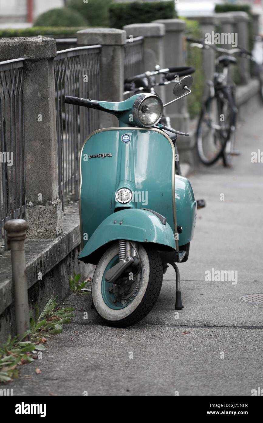 Piaggio Vespa scooter italien Banque D'Images