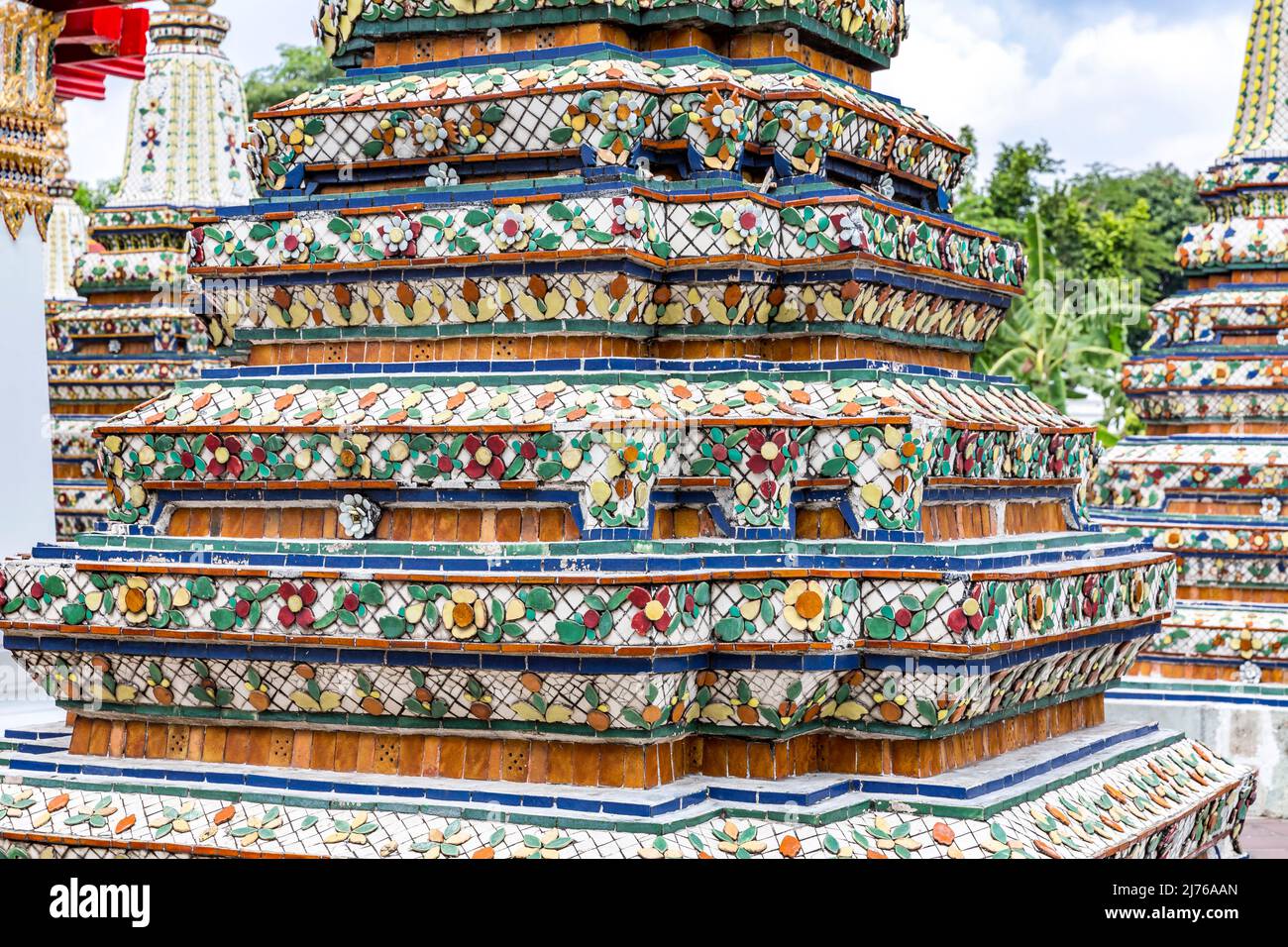 Chedi, détail, temple Wat Pho, Wat Phra Chetuphon, temple du Bouddha couché, Bangkok, Thaïlande, Asie Banque D'Images