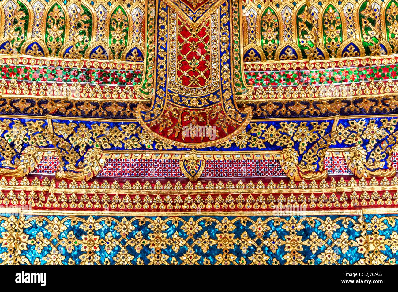 Ornements de piédestal, bouddhas assis, complexe du temple Wat Pho, Temple du Bouddha couché, Bangkok, Thaïlande, Asie Banque D'Images