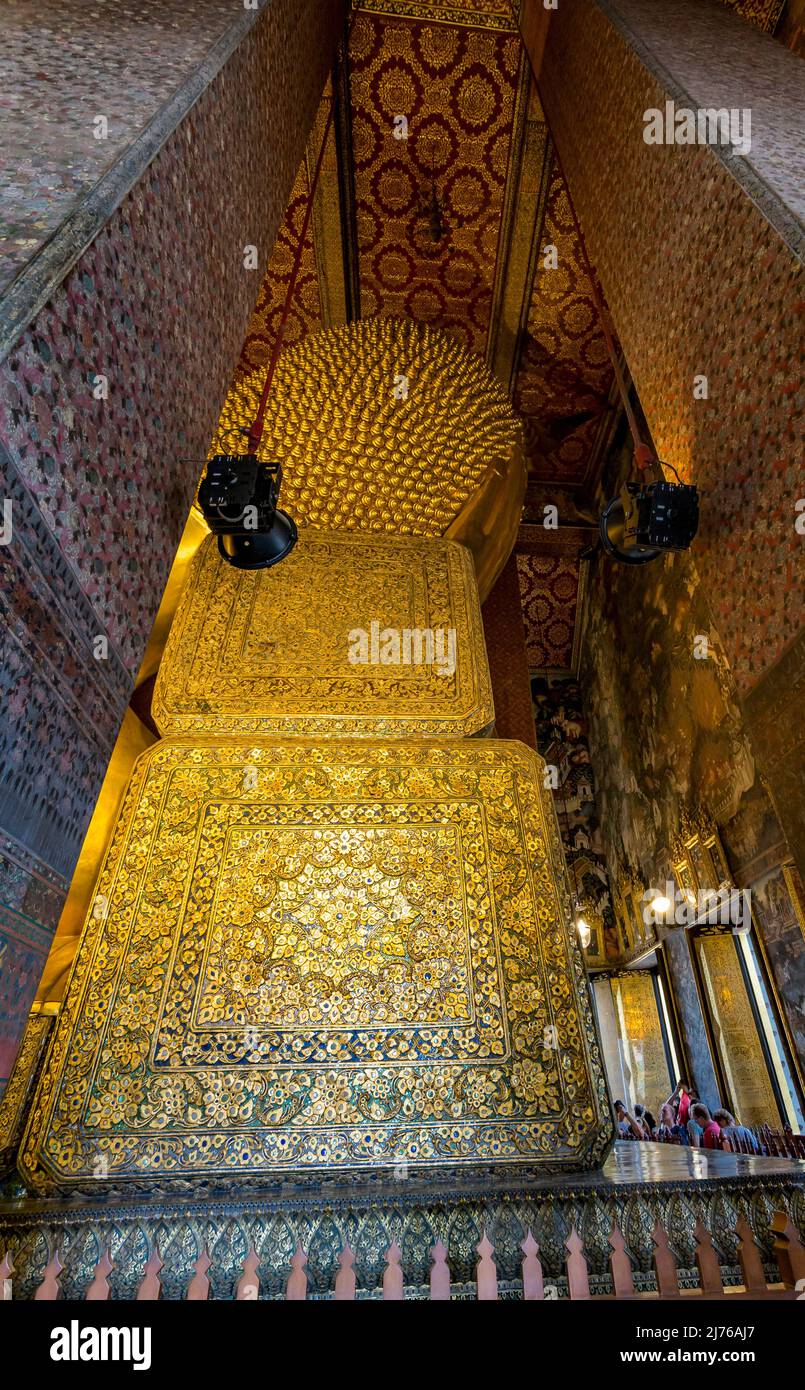 Chef du Bouddha couché, Viharn Phranorn, complexe du temple Wat Pho, Temple du Bouddha couché, Bangkok, Thaïlande, Asie Banque D'Images