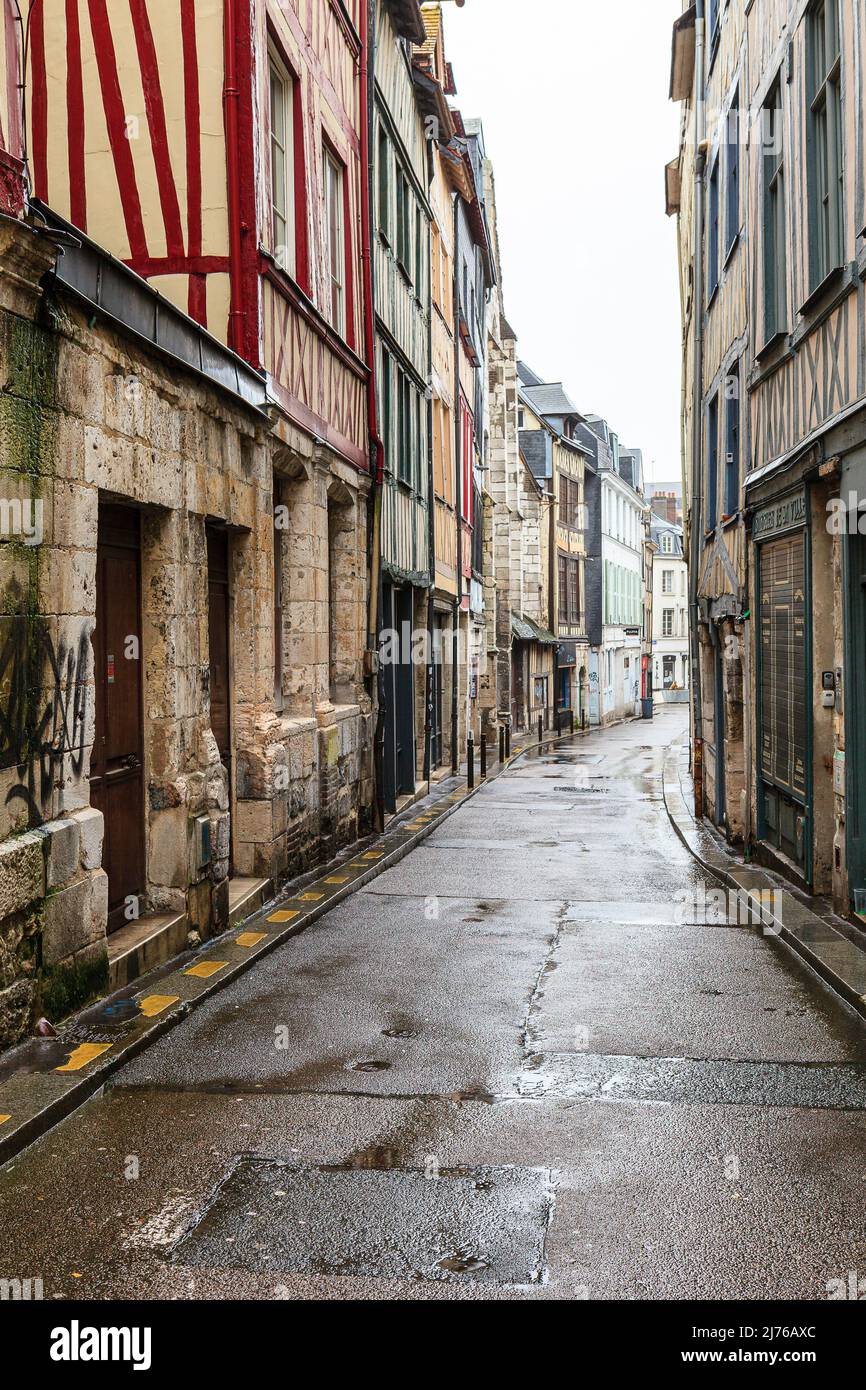 Rouen france vieille ville Banque de photographies et d’images à haute ...