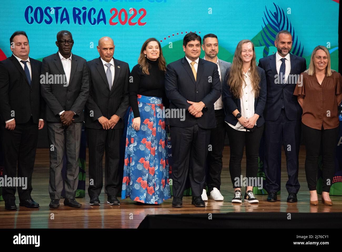 SAN JOSÉ, Costa Rica: Le Président de la République du Costa Rica, M. Carlos Alvarado, et la première dame, Mme Claudia Camargo, ont partagé la scène avec le c Banque D'Images