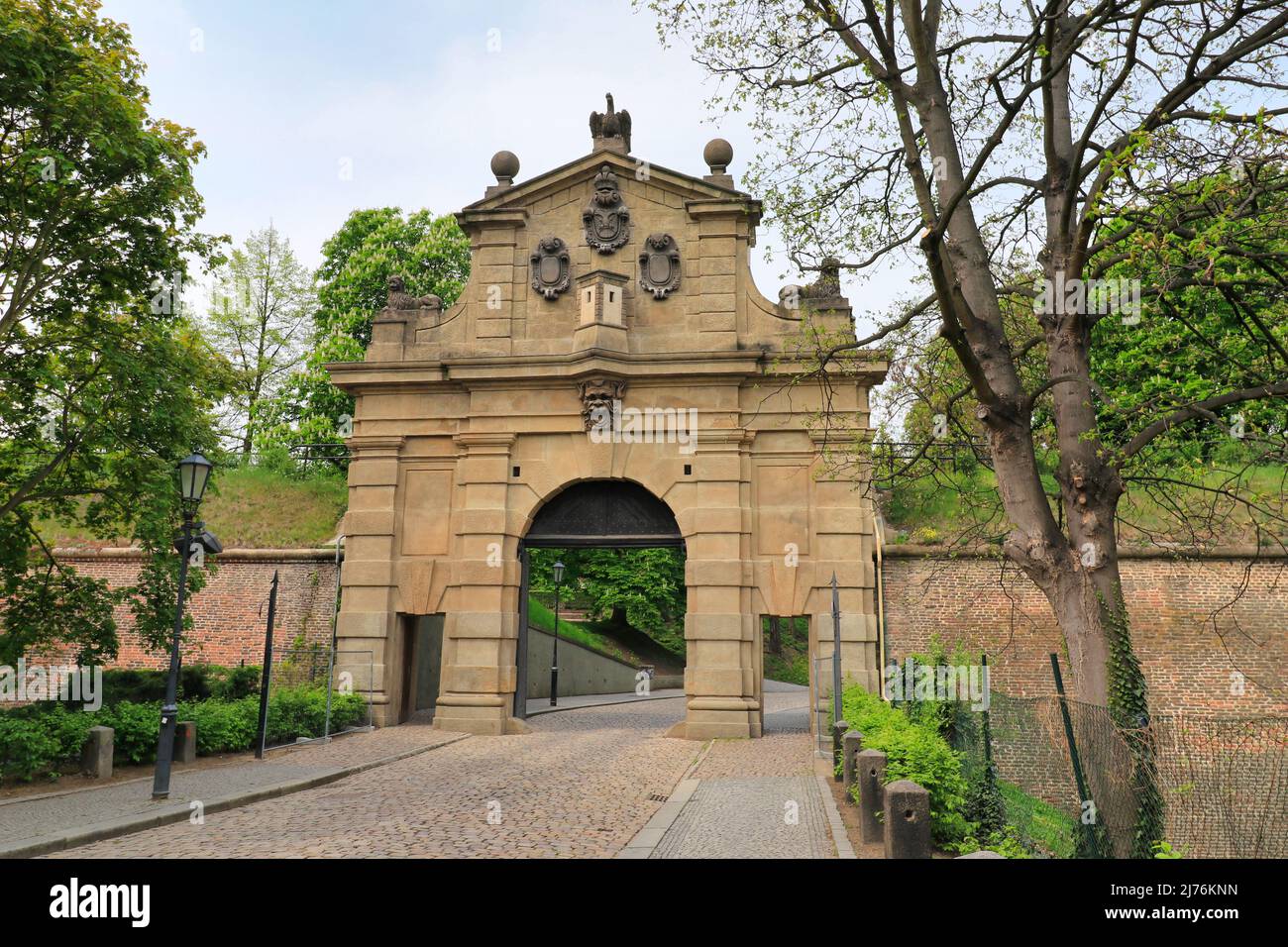Leopold s Gate au printemps. Vysehrad. Prague. UNESCO patrimoine tchèque. Banque D'Images