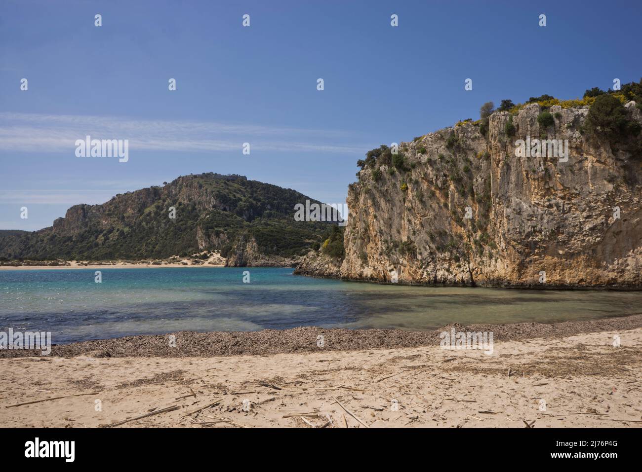 Vues sur la plage de Voidokilia un habitat important pour les oiseaux et un lieu désigné de beauté naturelle particulière près de Pylos, Péloponnèse, Grèce, Europe Banque D'Images