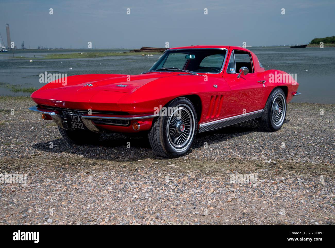 Corvette Stingray 1966 de Chevrolet, voiture sport américaine classique de deuxième génération C2 Banque D'Images