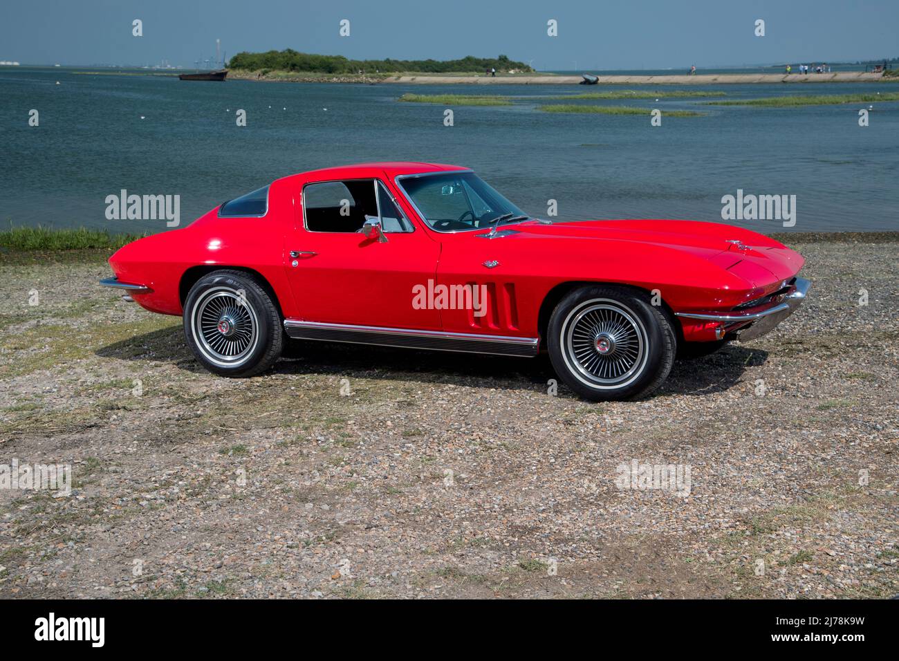 Corvette Stingray 1966 de Chevrolet, voiture sport américaine classique de deuxième génération C2 Banque D'Images