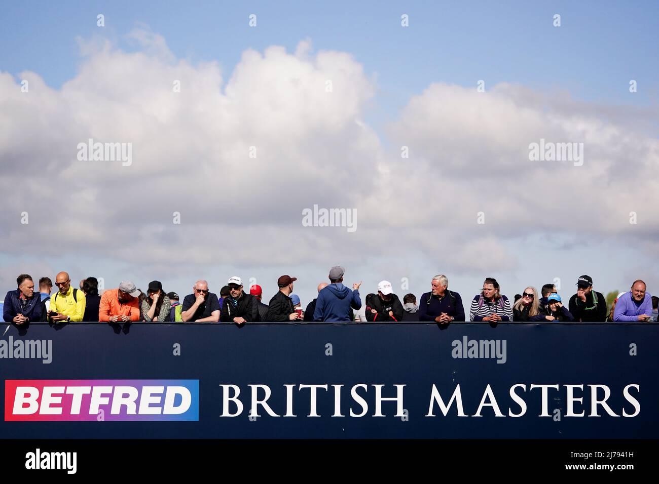 Une vue générale des fans pendant le troisième jour de Betfred British Masters au Beffroi, Sutton Coldfield. Date de la photo: Samedi 7 mai 2022. Banque D'Images