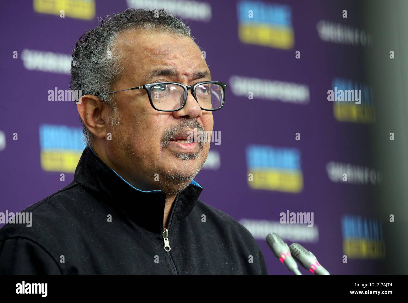 Non exclusif: KIEV, UKRAINE - 7 MAI 2022 - LE Directeur général DE L'OMS, M. Tedros Adhanom Ghebreyesus, assiste à une réunion d'information, L'OMS soutient l'Ukraine pendant la guerre Banque D'Images