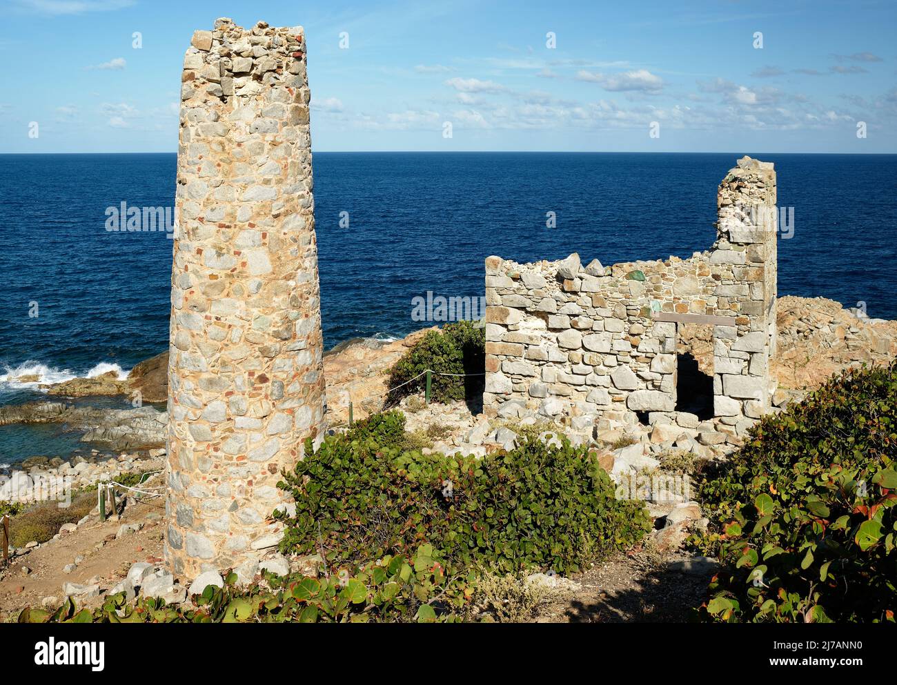 La mine de cuivre a été exploitée de 1837 à 1862 par des mineurs de Cornish. Le minerai a été expédié au pays de Galles. Maintenant, la région est un parc national. Banque D'Images