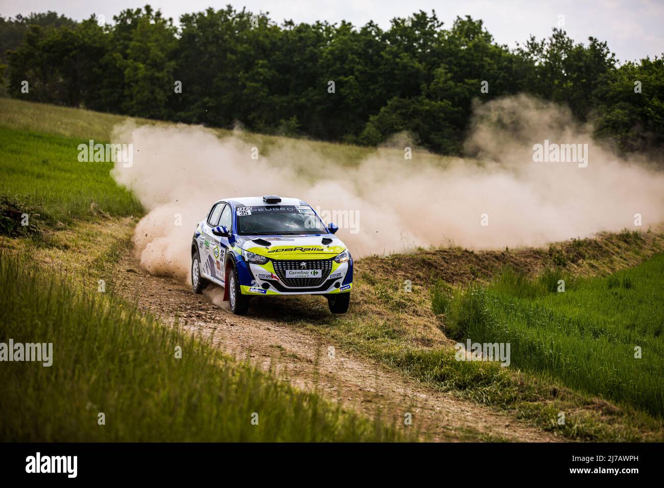 35 CONSTANT Louis, COPPA Mathieu, PEUGEOT 208 Rally 4, action pendant le Rallye Terre de Castine, 2nd tour du Championnat de France des Rallyes Terre 2022, du 06 au 08 mai à Bretenoux, France - photo Bastien Roux / DPPI Banque D'Images