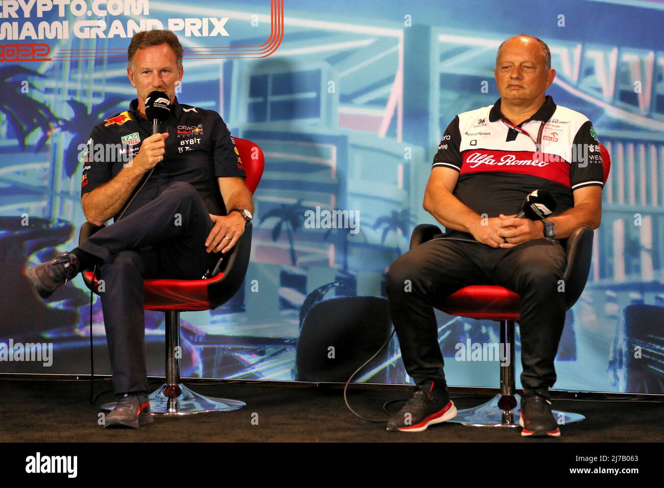 Christian Horner (GBR, Oracle Red Bull Racing), Frederic Vasseur (FRA, Alfa Romeo F1 Team ORLEN), Grand Prix de Miami F1 à Miami International Autodrome le 7 mai 2022 à Miami, États-Unis d'Amérique. (Photo par Anthony Rew/DPPI via HIGH TWO) Banque D'Images