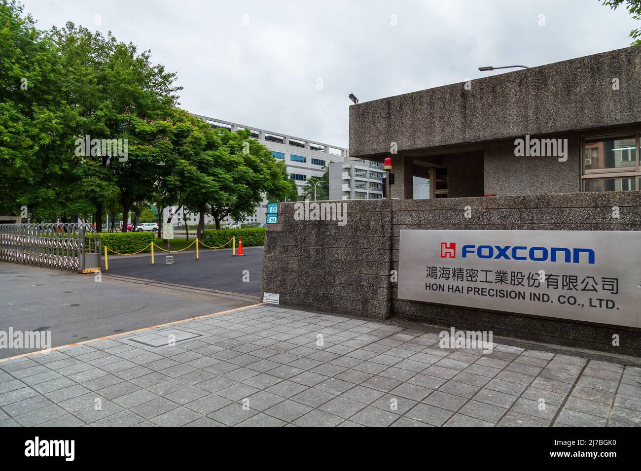 VILLE DE NEW TAIPEI, TAÏWAN - 30 AVRIL 2022 : siège du groupe technologique Foxconn à Tucheng. Un fournisseur de services de fabrication d'électronique également kn Banque D'Images