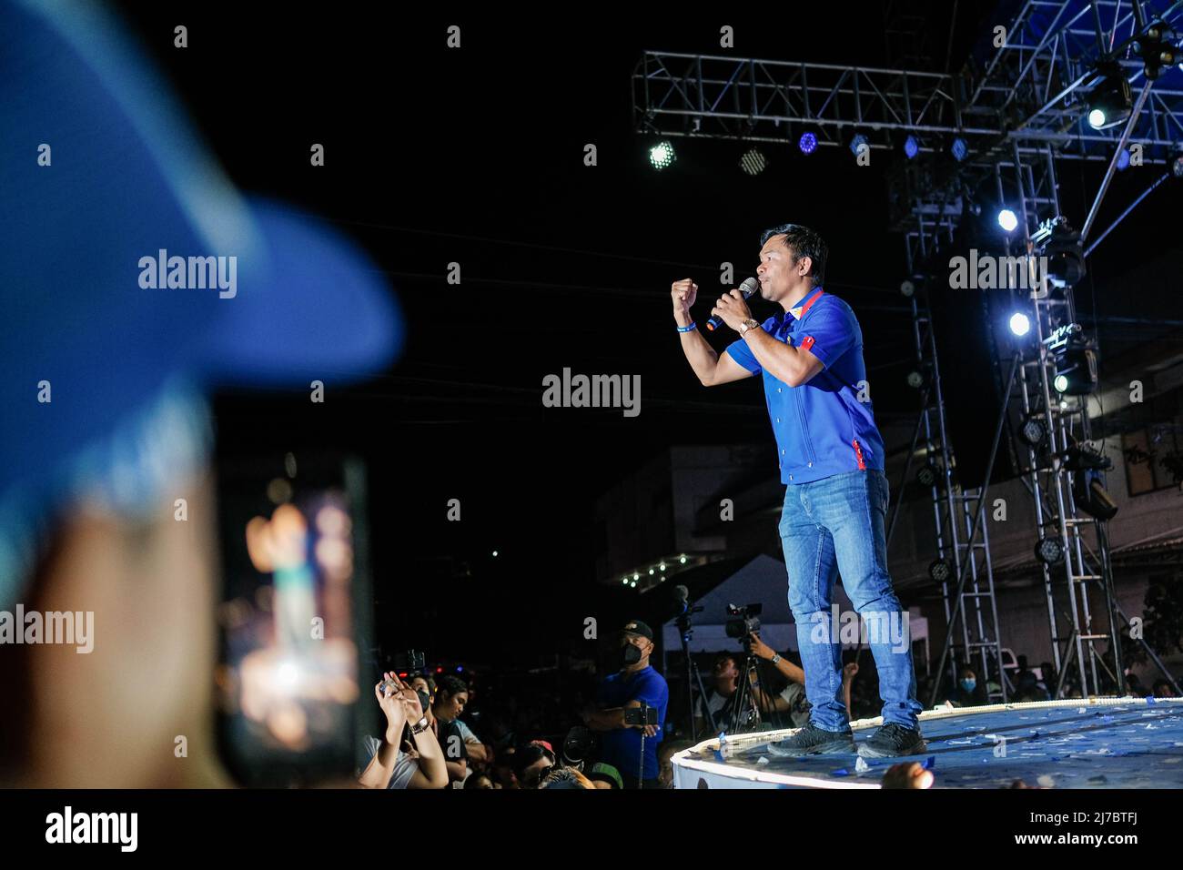 6 mai 2022, Singapour, Singapour, Singapour: Le sénateur MANNY PACQUIAO, candidat à la présidence, s'adresse à la foule lors de son rallye de campagne à Cebu City, Philippines, le 6 mai 2022. (Image de crédit : © Maverick ASIO/ZUMA Press Wire) Banque D'Images