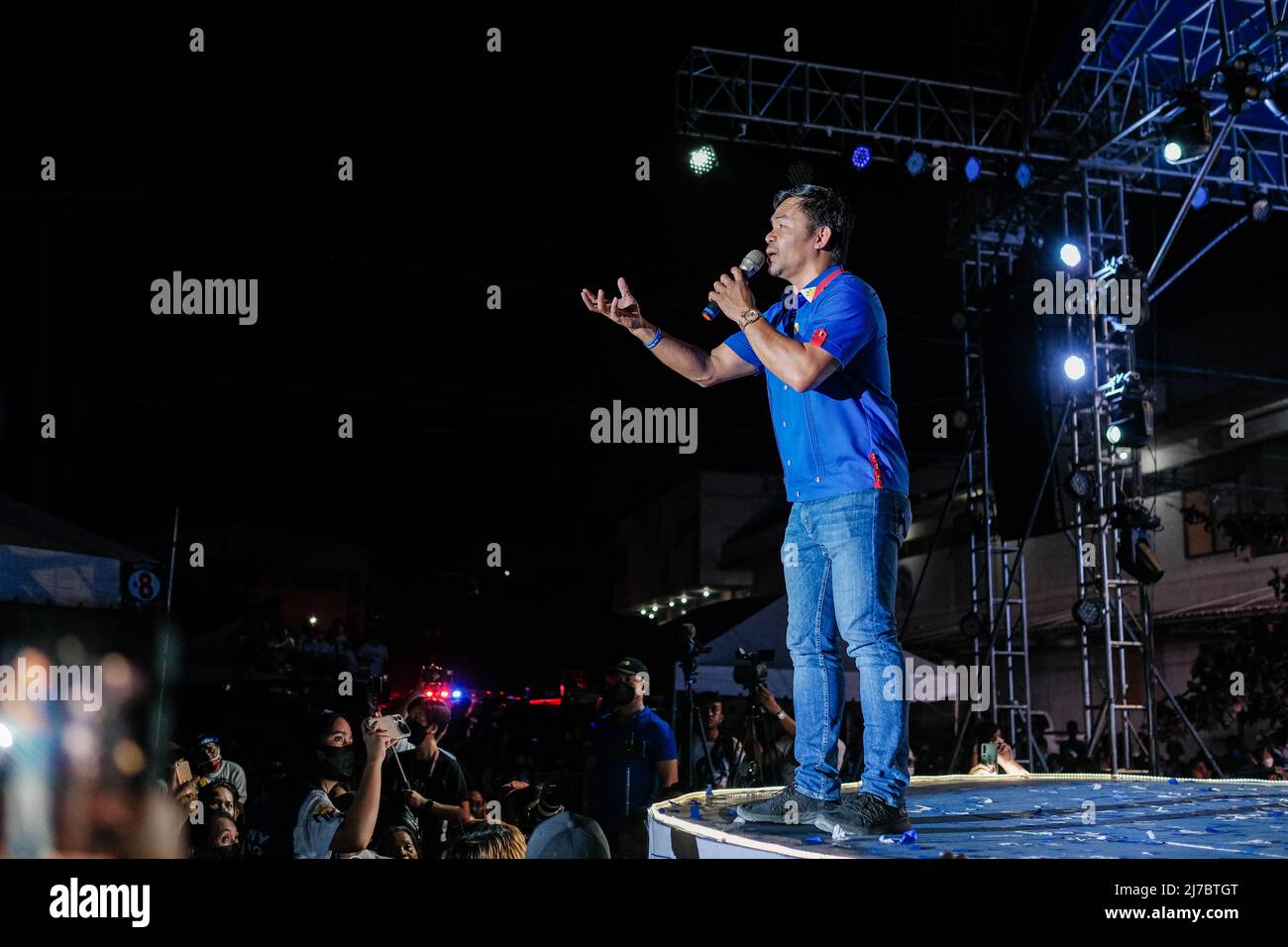 6 mai 2022, Singapour, Singapour, Singapour: Le sénateur MANNY PACQUIAO, candidat à la présidence, s'adresse à la foule lors de son rallye de campagne à Cebu City, Philippines, le 6 mai 2022. (Image de crédit : © Maverick ASIO/ZUMA Press Wire) Banque D'Images