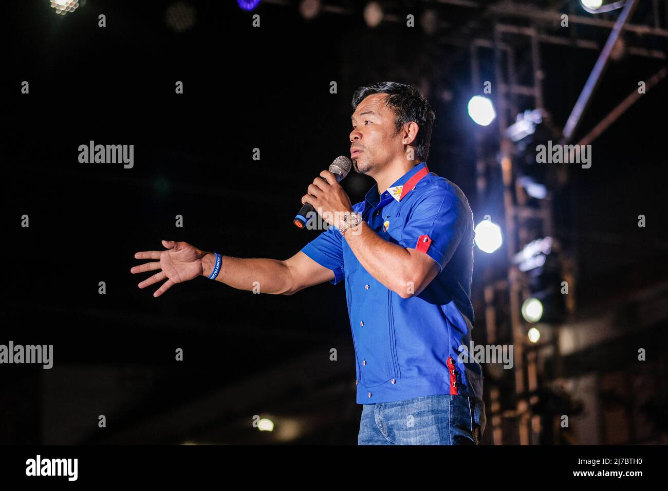6 mai 2022, Singapour, Singapour, Singapour: Le sénateur MANNY PACQUIAO, candidat à la présidence, s'adresse à la foule lors de son rallye de campagne à Cebu City, Philippines, le 6 mai 2022. (Image de crédit : © Maverick ASIO/ZUMA Press Wire) Banque D'Images