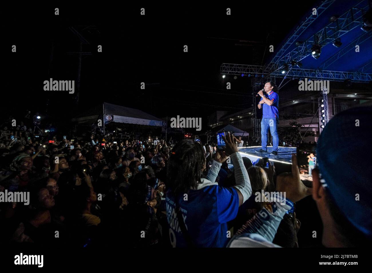6 mai 2022, Singapour, Singapour, Singapour: Le sénateur MANNY PACQUIAO, candidat à la présidence, s'adresse à la foule lors de son rallye de campagne à Cebu City, Philippines, le 6 mai 2022. (Image de crédit : © Maverick ASIO/ZUMA Press Wire) Banque D'Images