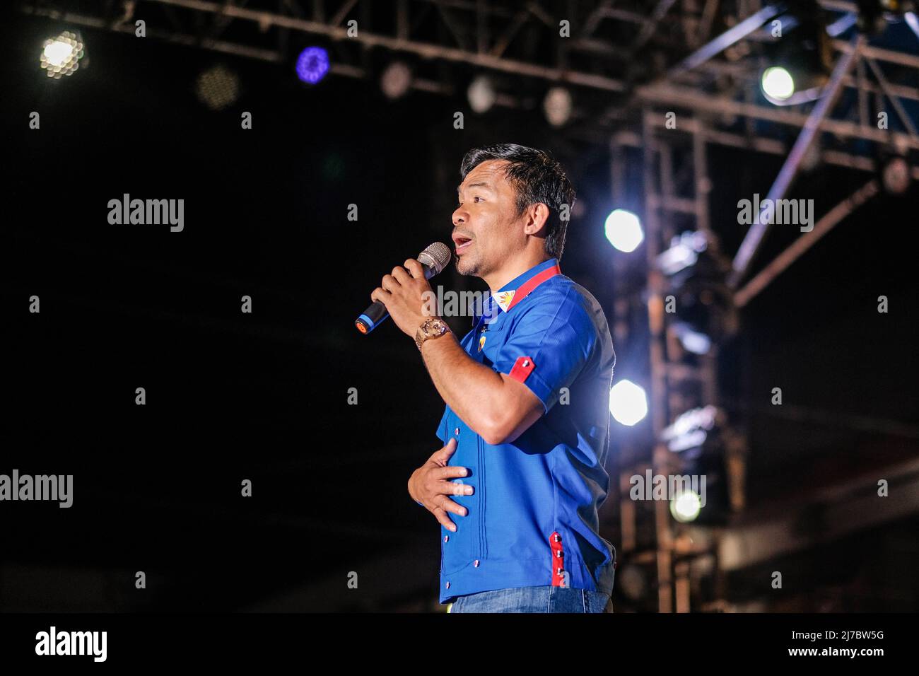6 mai 2022, Singapour, Singapour, Singapour: Le sénateur MANNY PACQUIAO, candidat à la présidence, s'adresse à la foule lors de son rallye de campagne à Cebu City, Philippines, le 6 mai 2022. (Image de crédit : © Maverick ASIO/ZUMA Press Wire) Banque D'Images