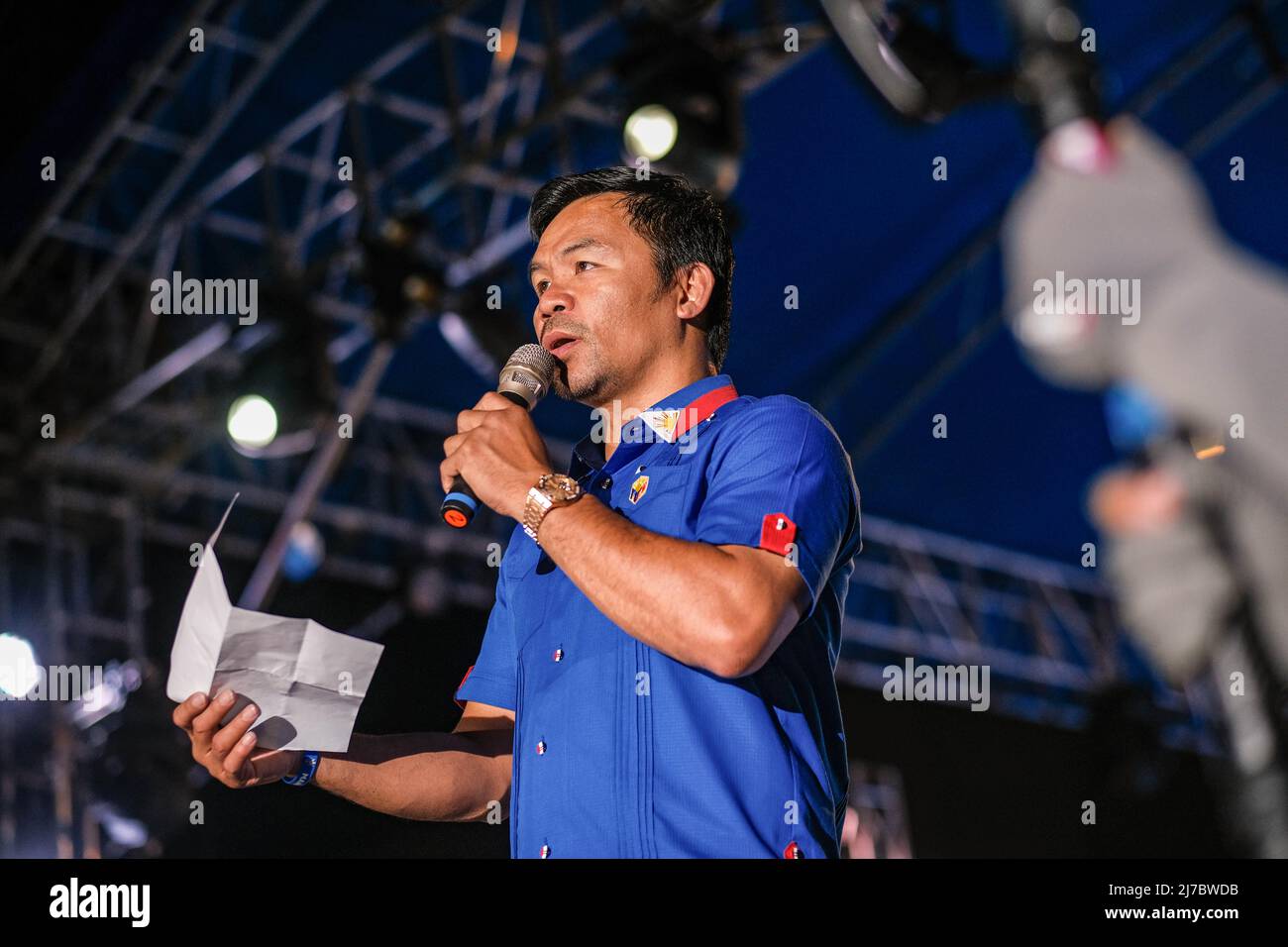 6 mai 2022, Singapour, Singapour, Singapour: Le sénateur MANNY PACQUIAO, candidat à la présidence, s'adresse à la foule lors de son rallye de campagne à Cebu City, Philippines, le 6 mai 2022. (Image de crédit : © Maverick ASIO/ZUMA Press Wire) Banque D'Images