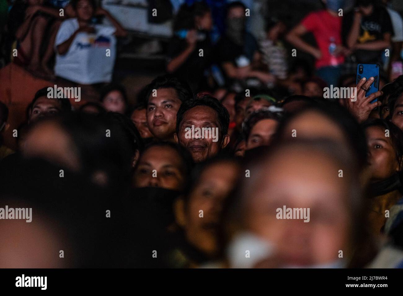 6 mai 2022, Singapour, Singapour, Singapour : les partisans du candidat à la présidence, le sénateur MANNY PACQUIAO, se réunissent lors d'un rassemblement de campagne à Cebu City, Philippines, le 6 mai 2022. (Image de crédit : © Maverick ASIO/ZUMA Press Wire) Banque D'Images
