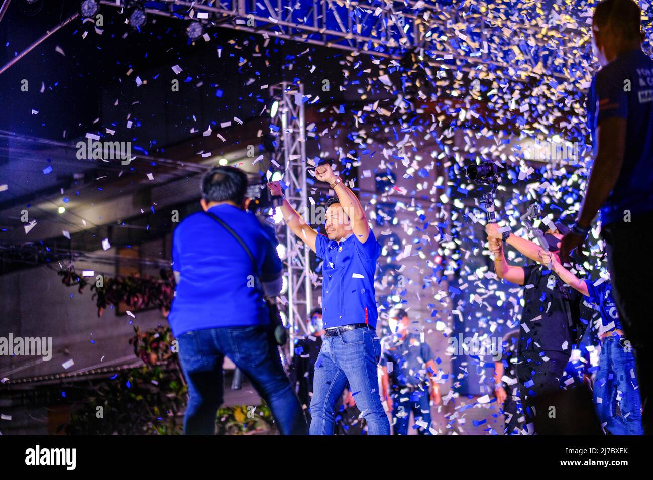 6 mai 2022, Singapour, Singapour, Singapour: Le sénateur MANNY PACQUIAO, candidat à la présidence, sur scène lors de son rallye de campagne à Cebu City, Philippines, le 6 mai 2022. (Image de crédit : © Maverick ASIO/ZUMA Press Wire) Banque D'Images