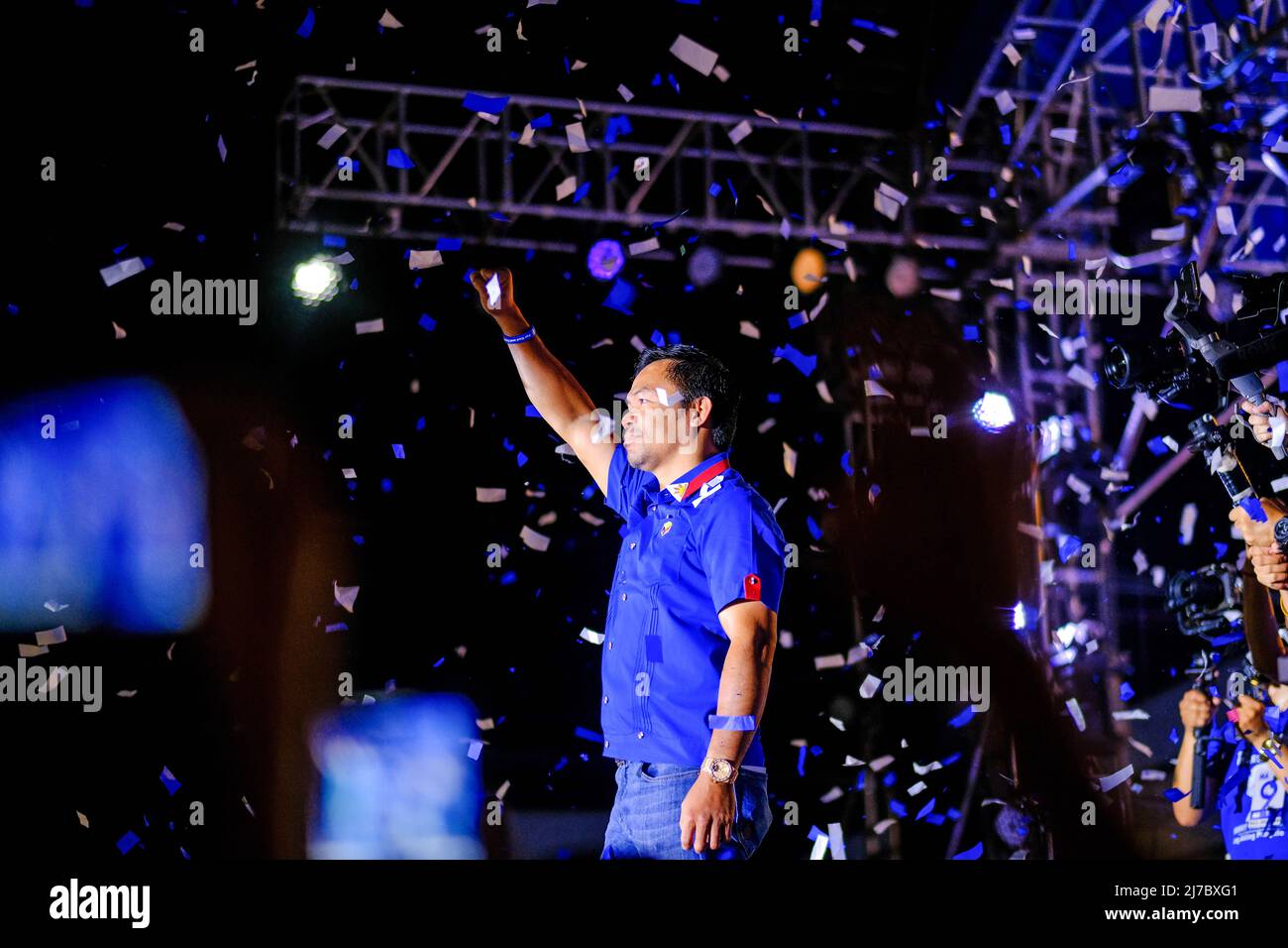 6 mai 2022, Singapour, Singapour, Singapour: Le sénateur MANNY PACQUIAO, candidat à la présidence, sur scène lors de son rallye de campagne à Cebu City, Philippines, le 6 mai 2022. (Image de crédit : © Maverick ASIO/ZUMA Press Wire) Banque D'Images